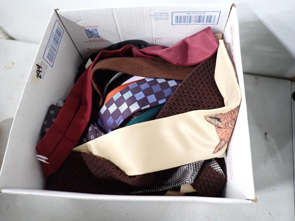 Men's Neck Tie Lot Over 30 incl J Crew, Polo, Banana Republic, Lorenzo, and More (1 of 7)