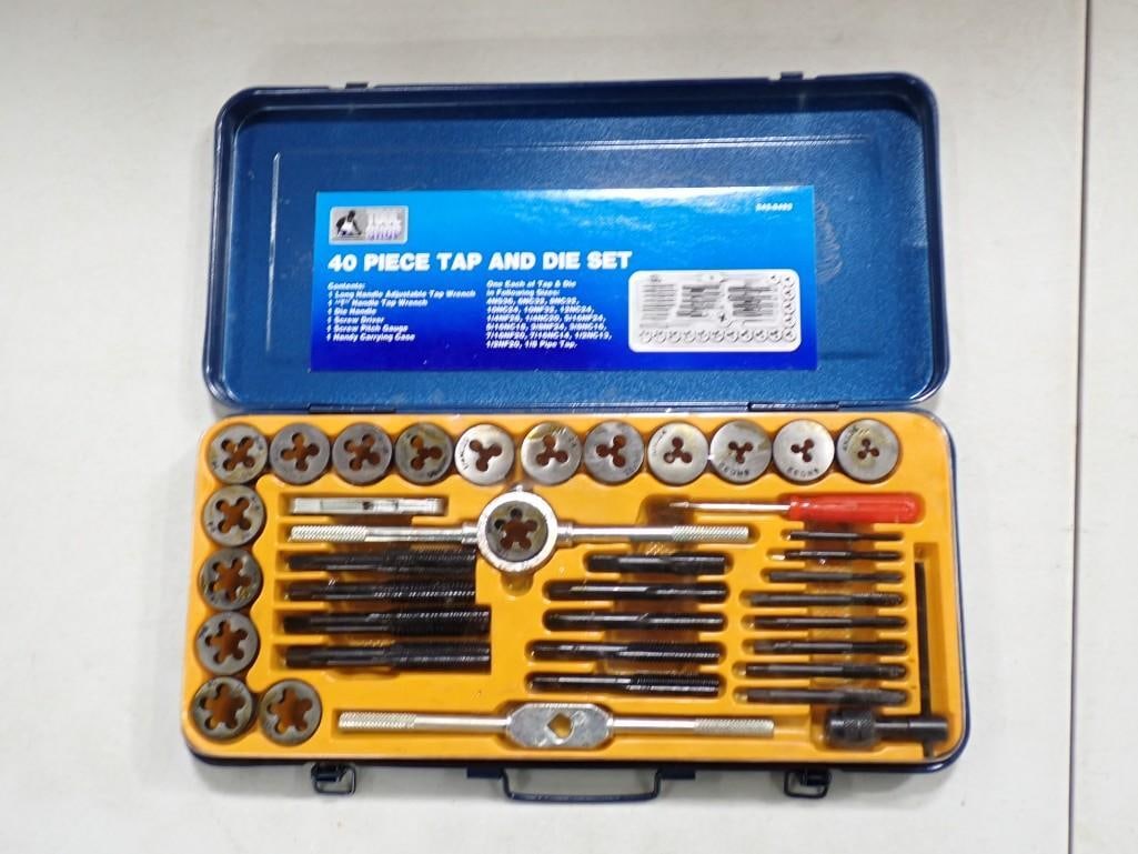 40 Pc Tap and Die Set Appears to be Unused (1 of 6)