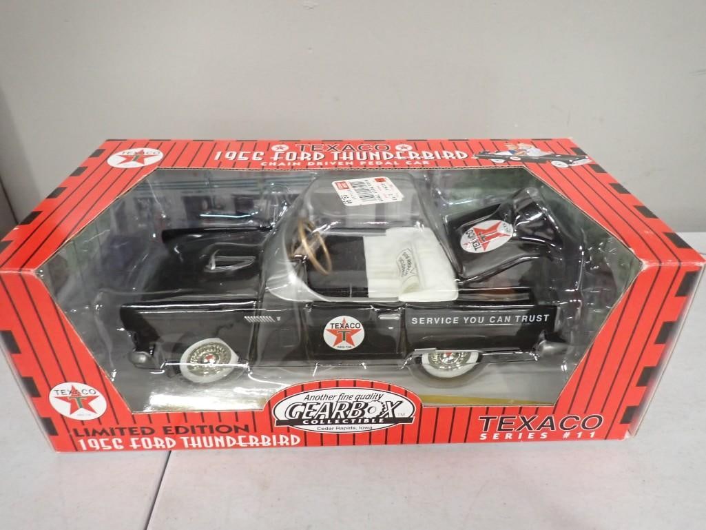 Gearbox Texaco Limited Edition 1956 Ford Thurderbird Pedal Car Model New in Box (1 of 4)