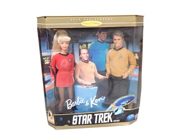 Star Trek Barbie & Ken Dolls Gift Set New in Package