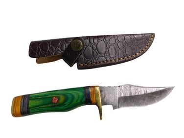 Knife with Green Wood Handle and Sheath