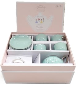 Pottery Bard Walt Disney Princess Ceramic Tea Set - Comes with everything as shown, but appears new