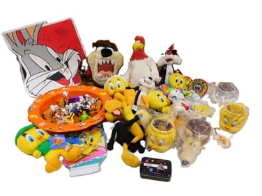 Looney Tunes Lot including Plush, Bugs Bunny, Tweety Bird, Foghorn Leghorn, Taz, Mugs, Figures, etc.