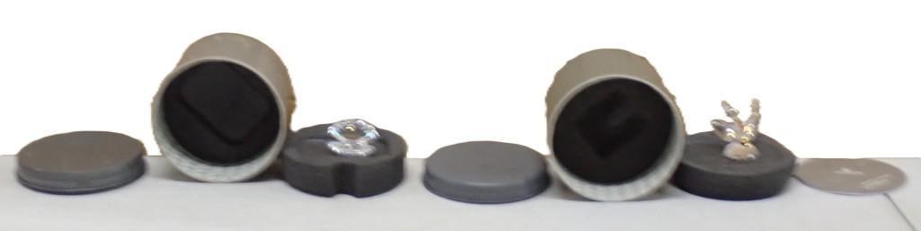 Small Swarovski Crystal Figures including Mini Butterfly 7667NR035 and Clam Shell with Pearl NR000 (1 of 16)