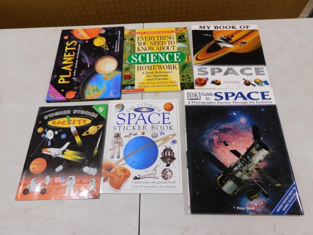 Lot of Science and Space Books for Young adults or kids - or adults who want to learn about Science (1 of 6)