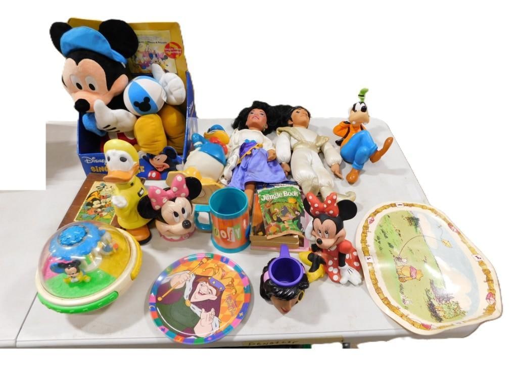 Toy Lot including Walt Disney - Mickey, Donald, Goofy, Aladdin, Jungle Book, Vintage, Ceramic, Plush: Toy Lot including Walt Disney - Mickey, Donald, Goofy, Aladdin, Jungle Book, Vintage, Ceramic, Plush, banks, toys, etc. All pictures are considered part of the description and should be examined caref