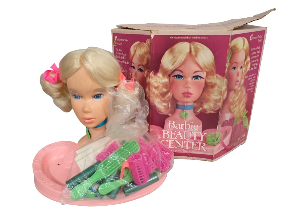 Vintage 1970s Barbie Beauty Center by Mattel in Original Box (1 of 7)