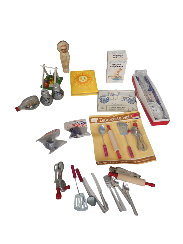 Lot of Smalls incl Salt and Pepper Shakers, Psyche Soap Statue in Original Box, Pie Server, (1 of 4)