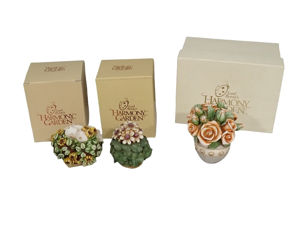 3 Harmony Garden Trinket Boxes All Floral with Original Boxes: 3 Harmony Garden Trinket Boxes All Floral with Original Boxes All pictures are considered part of the description and should be examined carefully by bidders. Live Auctioneers is now offering Live Shi