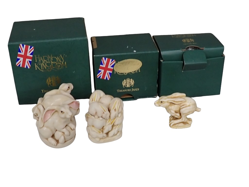 Harmony Kingdom Bunny Rabbits incl Hop Til You Drop Trinket Box, Rather Large Hop Trinket Box, and (1 of 5)