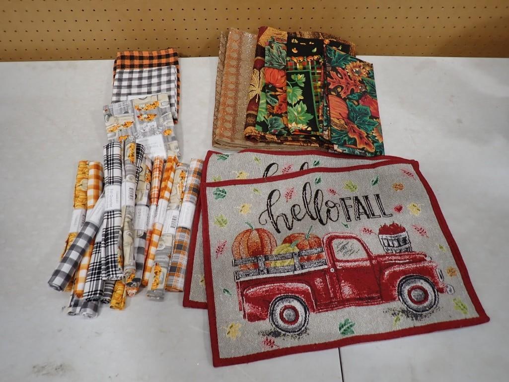 Lot of Linens incl Table Runners, Placemats, Fabric: Lot of Linens incl Table Runners, Placemats, Fabric All pictures are considered part of the description and should be examined carefully by bidders. Live Auctioneers is now offering Live Shipping th