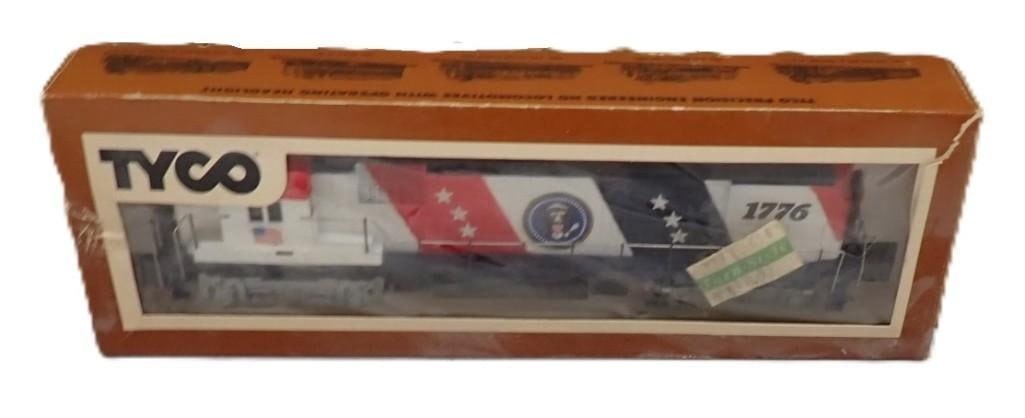 Vintage Tyco HO Scale 1776 Spirit Alco Century 430 Train with Box (1 of 7)