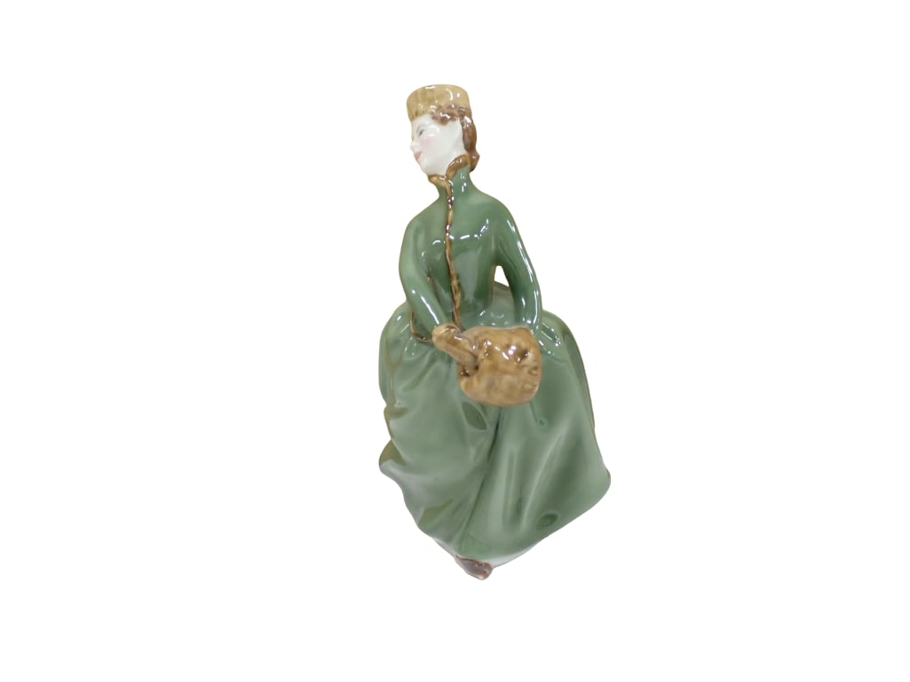 Vintage Royal Doulton Grace Porcelain Figurine HN 2318 Copr 1965: Vintage Royal Doulton Grace Porcelain Figurine HN 2318 Copr 1965 All pictures are considered part of the description and should be examined carefully by bidders. Live Auctioneers is now offering Live 