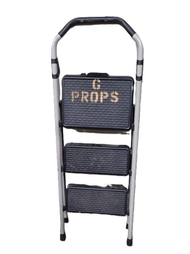 Folding 3 Step Stepladder roughly 49" tall and 17" wide (1 of 10)