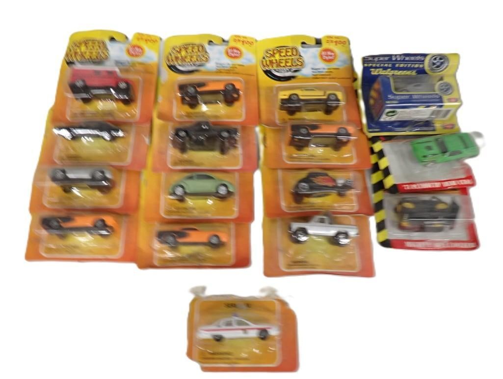 Lot of New in Package Speed Wheels Die Cast Cars / Trucks (1 of 7)