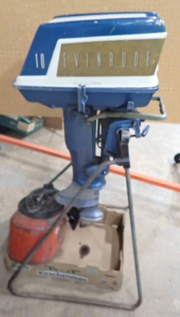 1959 Evinrude 10hp Boat Motor (Stand Not included) - Rebuilt Carb, New Ignition Coils, New Water Pum (1 of 13)