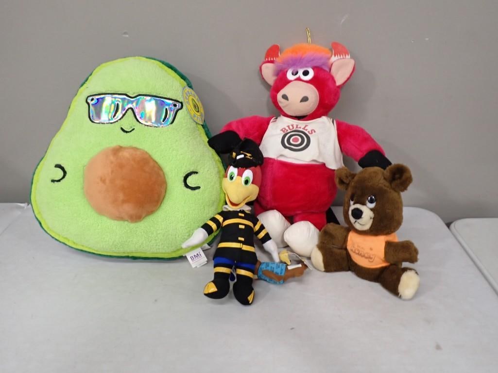 Plush Lot including Chicago Bulls, Avocado, Woodie Woodpecker, Be My Honey Dakin, etc.: Plush Lot including Chicago Bulls, Avocado, Woodie Woodpecker, Be My Honey Dakin, etc. All pictures are considered part of the description and should be examined carefully by bidders. Live Auctioneers