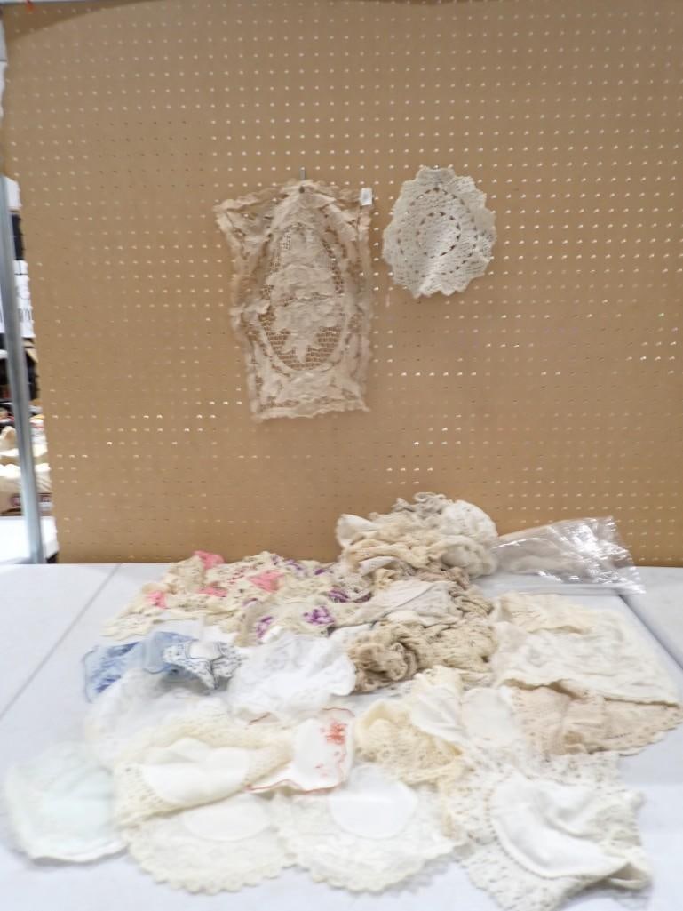 Lot of Vintage Lace Doilies, Handmade, Etc: Lot of Vintage Lace Doilies, Handmade, Etc All pictures are considered part of the description and should be examined carefully by bidders. Live Auctioneers is now offering Live Shipping through the