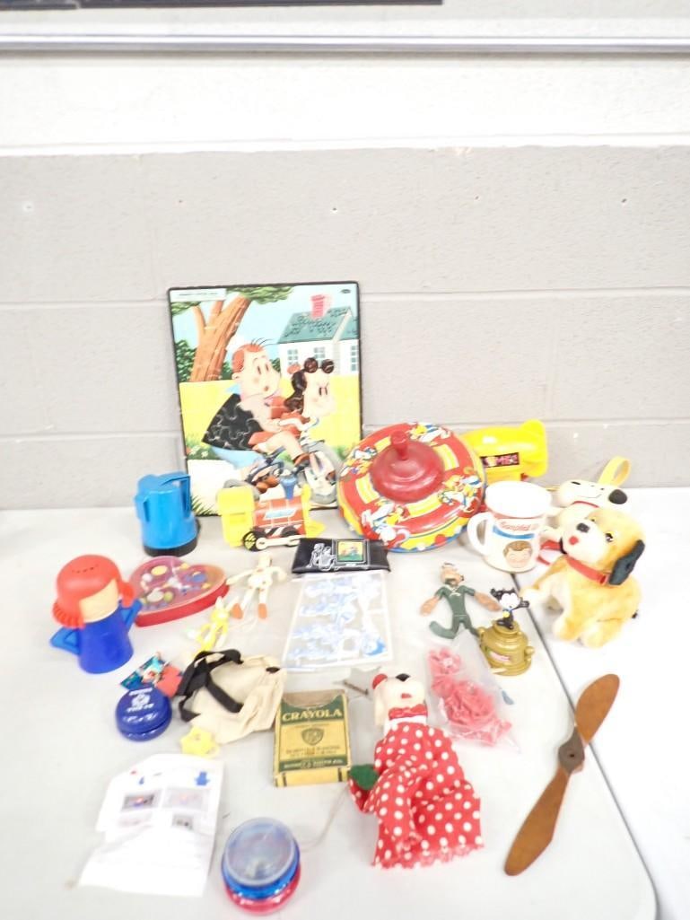 Lot of Toys incl Snoopy, Spinning Top, Dog Hand Puppet, Yo-Yo, Little Lulu Puzzle, etc: Lot of Toys incl Snoopy, Spinning Top, Dog Hand Puppet, Yo-Yo, Little Lulu Puzzle, etc All pictures are considered part of the description and should be examined carefully by bidders. Live Auctioneers