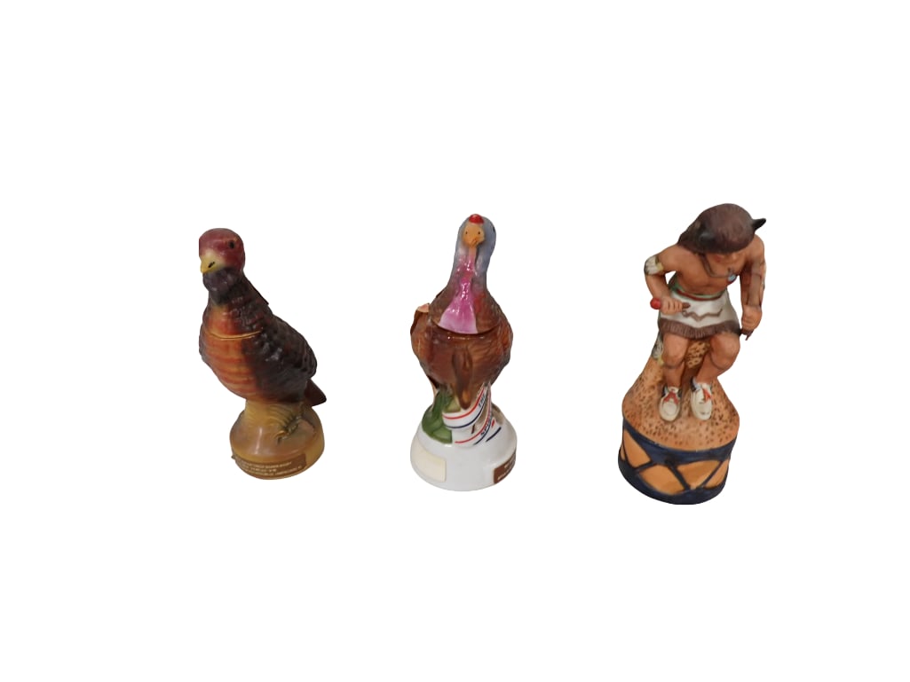 3 Mini Decanters incl Ski Country Limited Edition Buffalo Dancer Native American and 2 Turkeys EMPTY (1 of 8)