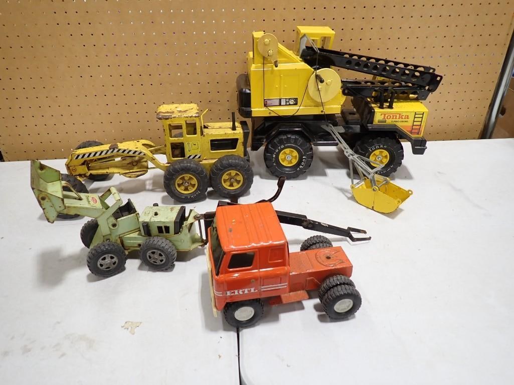 Lot of Toys incl Vintage Tonka Road Grader, Tonka Crane Truck, Ertl Truck, Tonka Trencher (1 of 7)