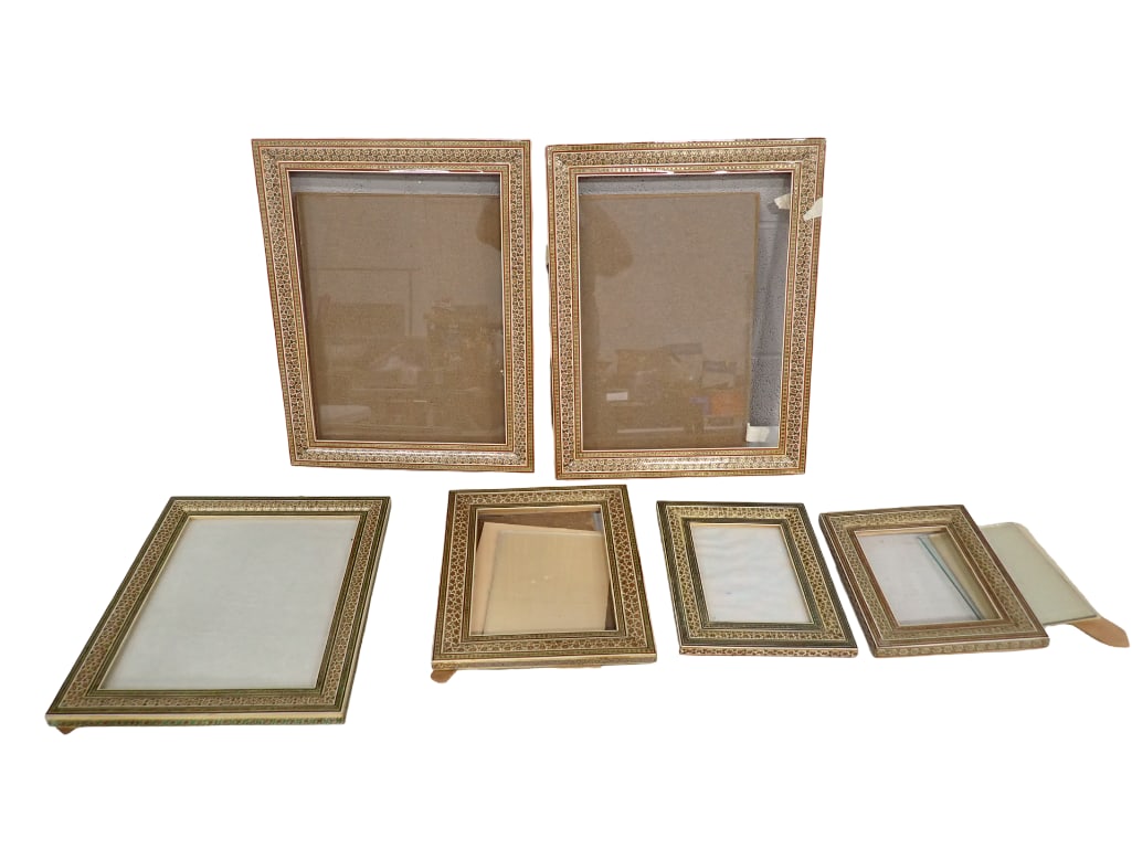 Set of Antique or Vintage Picture Frames Ornate: Set of Antique or Vintage Picture Frames Ornate All pictures are considered part of the description and should be examined carefully by bidders. Live Auctioneers is now offering Live Shipping throug