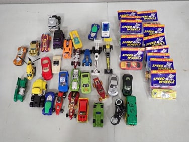 Lot of Toy Cars and Vehicles incl Die Cast, Speed Wheels, Dragsters, Etc