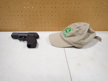 Crosman Phantom CO2 BB Gun - Untested and a John Deere Hat
