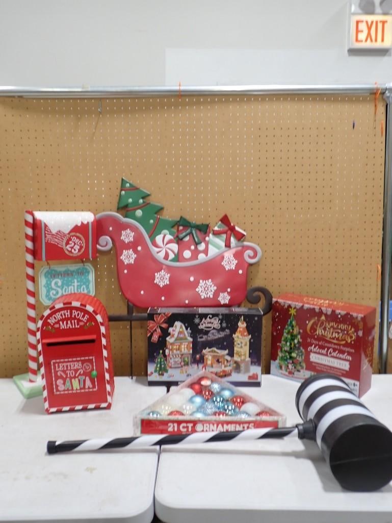 Lot of Christmas Decorations incl Letters to Santa Sign, North Pole Mailbox, etc: Lot of Christmas Decorations incl Letters to Santa Sign, North Pole Mailbox, etc All pictures are considered part of the description and should be examined carefully by bidders. Live Auctioneers is no