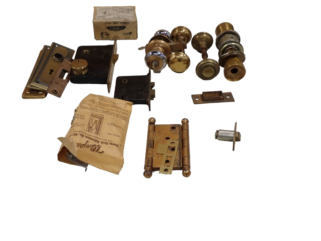 Antique and Vintage Hardware incl Door Knobs, Hinges, Etc (1 of 4)