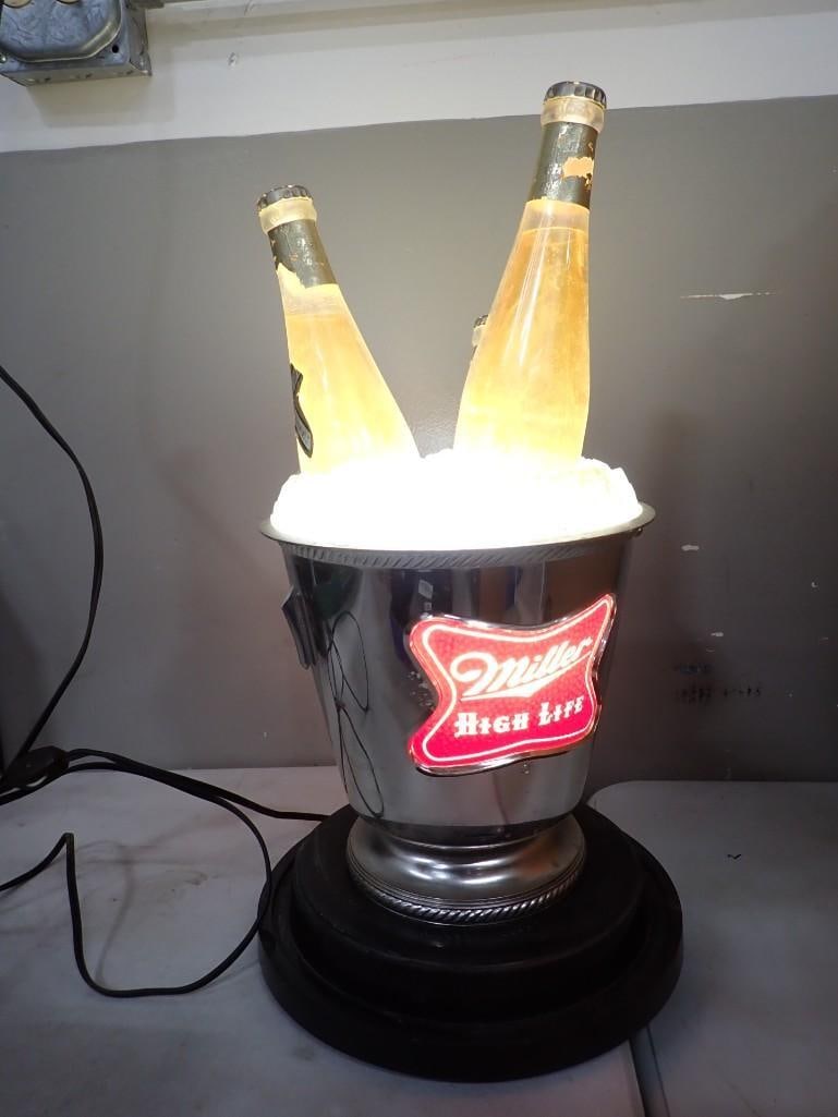 Vintage Miller High Life Ice Bucket Light - it works - Lights up and Rotates (1 of 10)