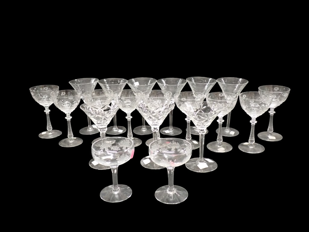 Lot of Stemware Assorted Patterns (1 of 6)
