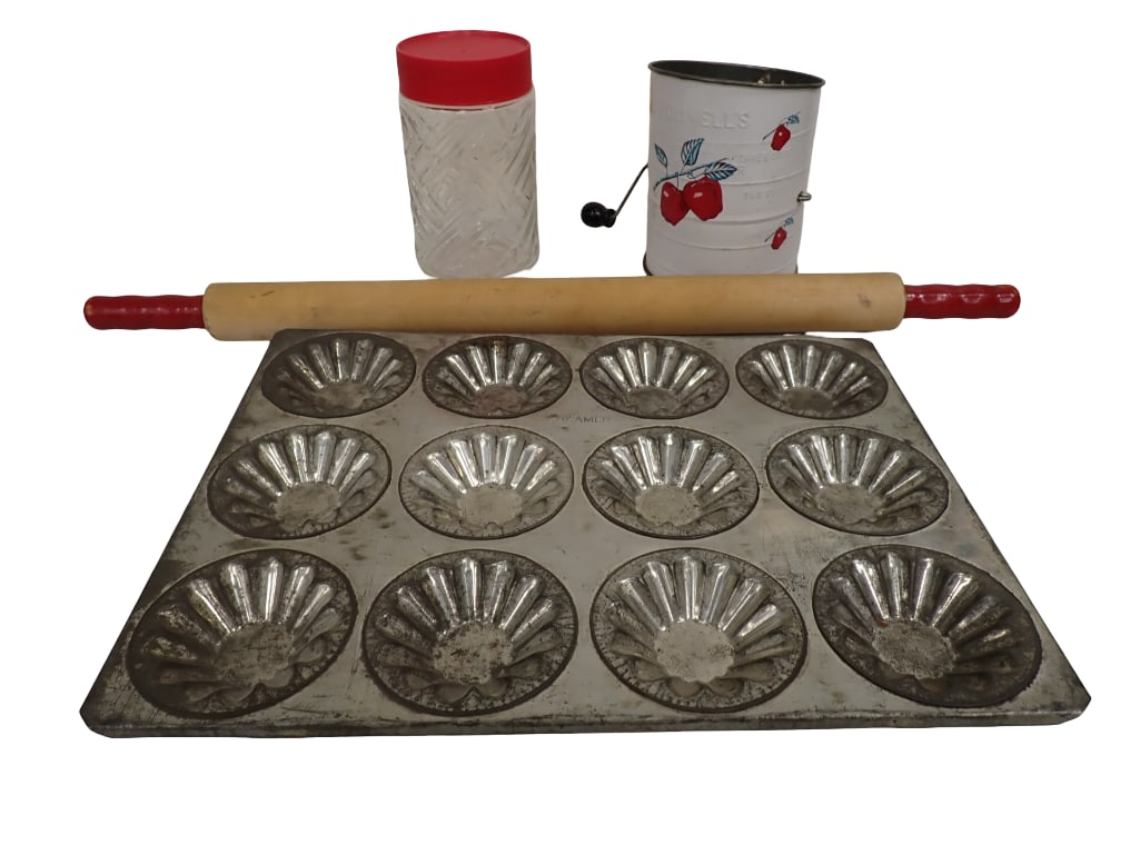 Antique Red Kitchenware incl Bromwell's Flour Sifter, Kreamer Tart Tin, Red Handled Rolling Pin,: Antique Red Kitchenware incl Bromwell's Flour Sifter, Kreamer Tart Tin, Red Handled Rolling Pin, and Red Top Glass Jar All pictures are considered part of the description and should be examined c