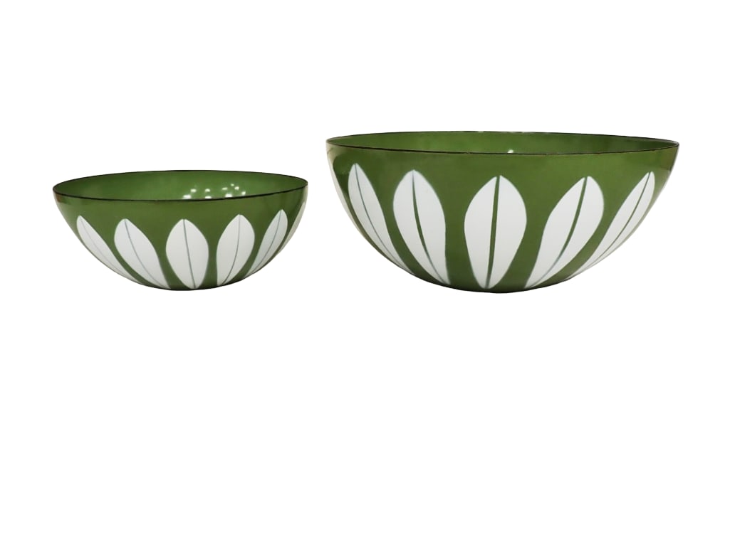 Vintage MCM Catherine Holm Lotus Metal Enamelware Bowls Set of 2 Olive Green incl 6.5" and 8.25" (1 of 5)