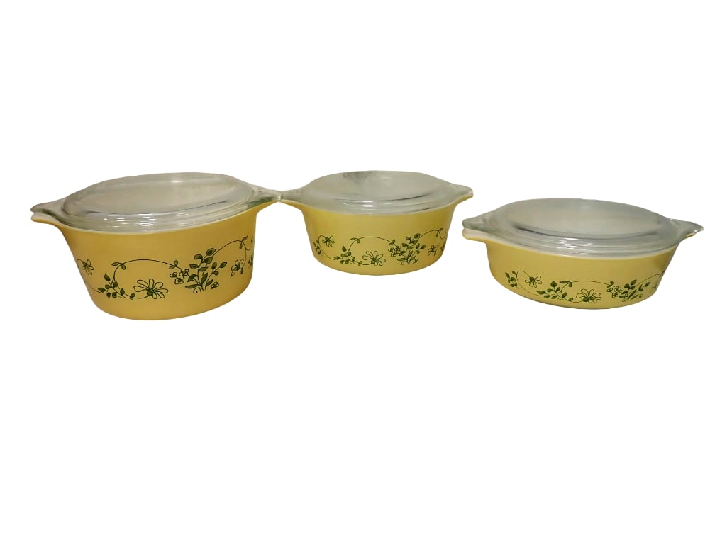 Vintage Pyrex Shenandoah Pattern 3 pc. Bake, Serve, and Store Set 471 - 500 mL Round Casserole with: Vintage Pyrex Shenandoah Pattern 3 pc. Bake, Serve, and Store Set 471 - 500 mL Round Casserole with Clear Lid, 472 - 750 mL Round Casserole with Clear Lid, 473 - 1 L Round Casserole with Clear Lid (ca