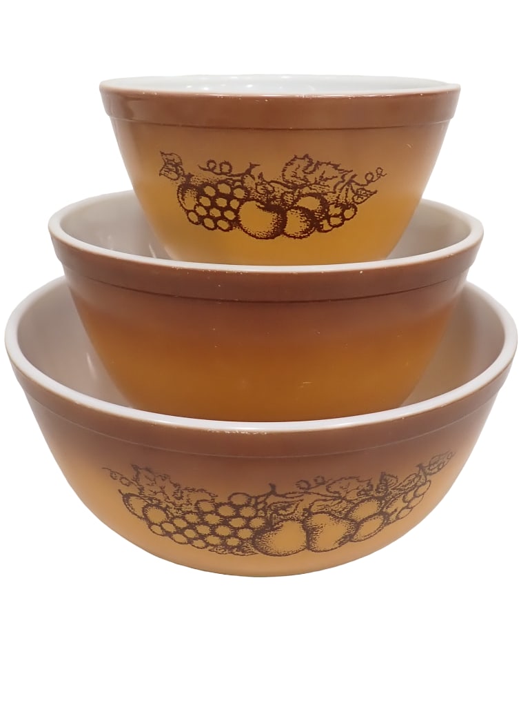 Vintage Pyrex Old Orchard 3 pc. Mixing Bowl Set 401, 402, 403 circa 1973-1977 (1 of 4)