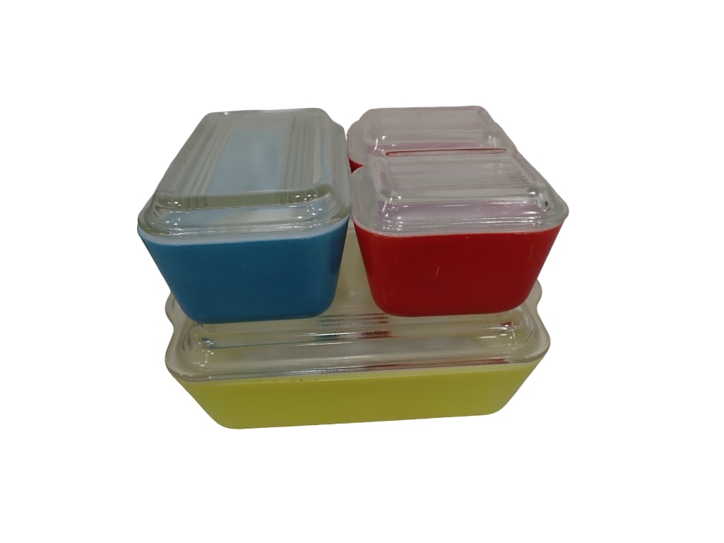 Vintage Pyrex Primary Colors Refrigerator Set Including Two Red 501s, a Blue 502, and a Yellow 503: Vintage Pyrex Primary Colors Refrigerator Set Fridgies Including Two Red 501s, a Blue 502, and a Yellow 503 all with Clear Ridged Lids circa 1947-1965 All pictures are considered part of the descript