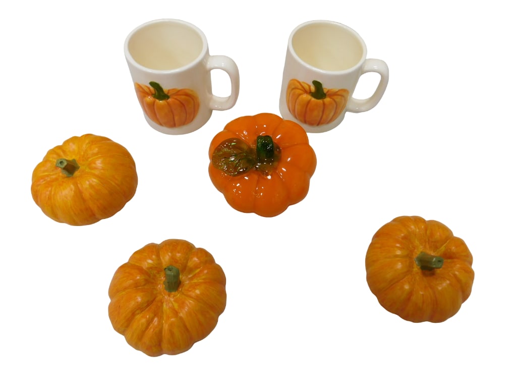 Lot of Fall Decor Including Art Glass Pumpkin, 3 Resin Pumpkins and 2 Vintage Otagiri Pumpkin Mugs (1 of 4)