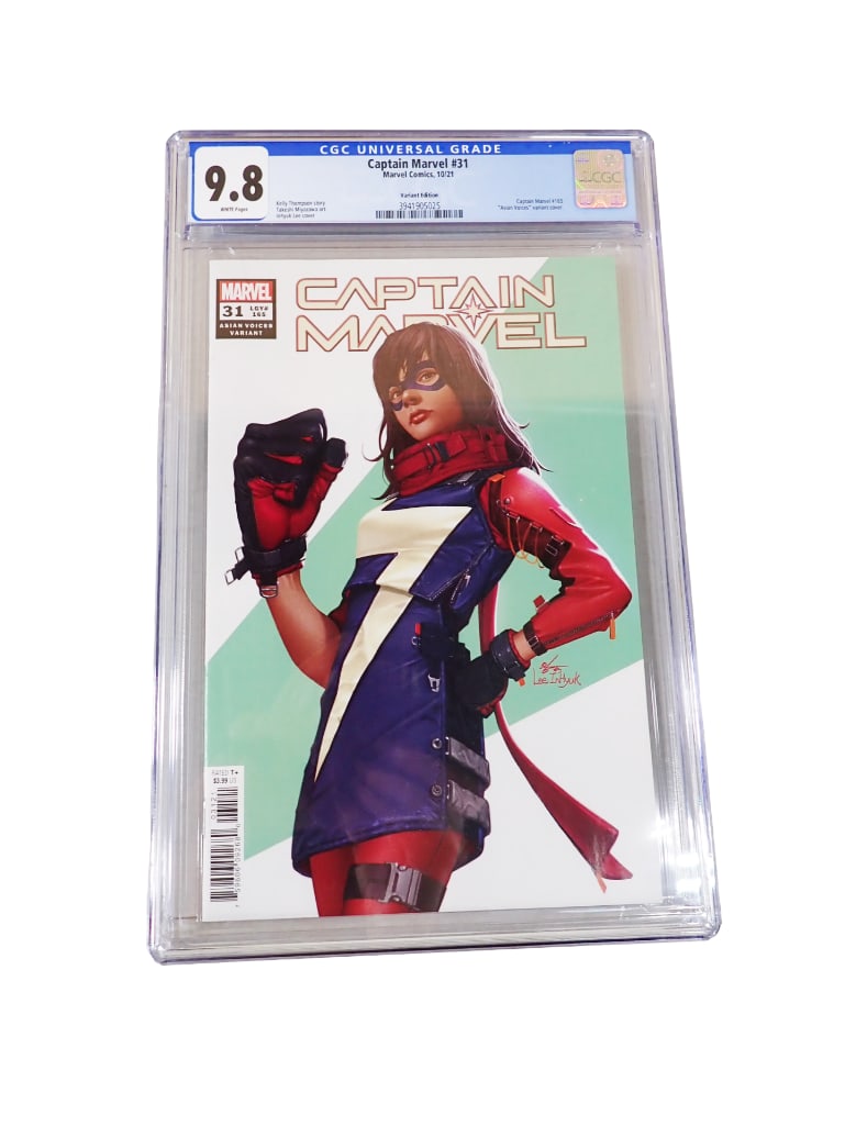 9.8 CGC Graded Comic Captain Marvel, Vol. 11 Variant Edition.  White Pages (1 of 2)