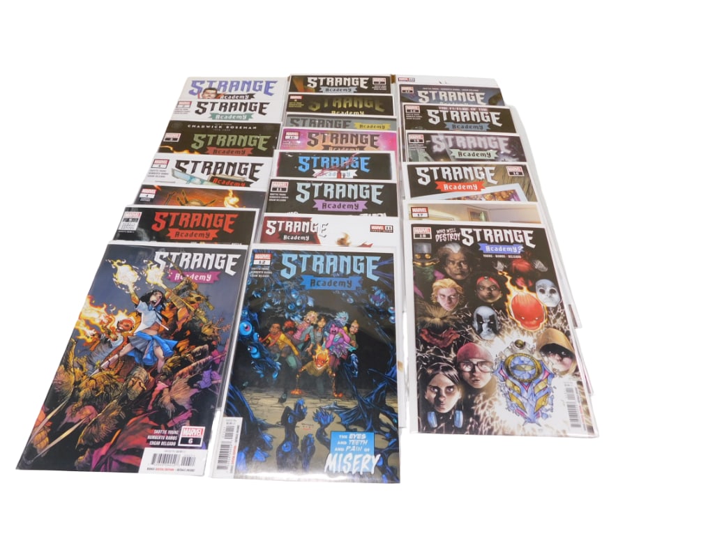 23 Comic Books incl Captain America: Symbol of Truth, Vol. 1, Strange Academy (1 of 4)