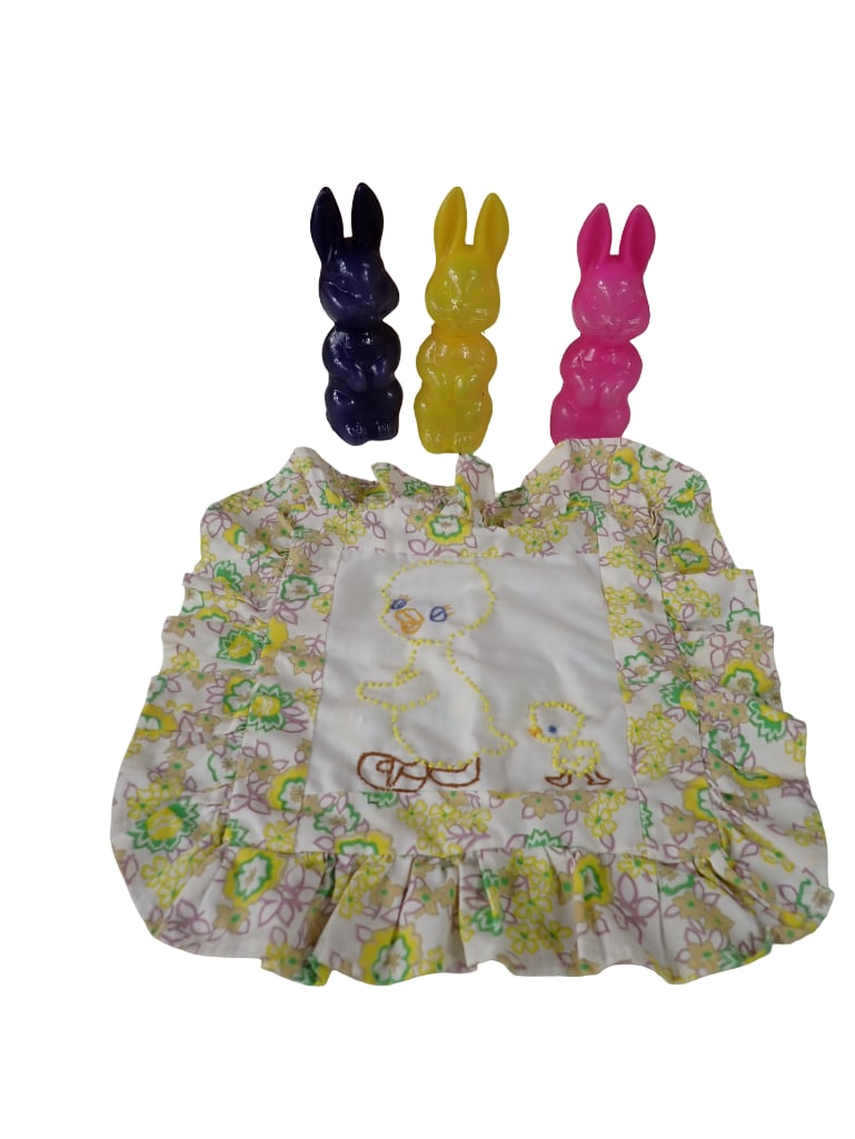 Lot of Vintage Easter Including Small Pillow Sham and 3 Candy Containers (1 of 5)