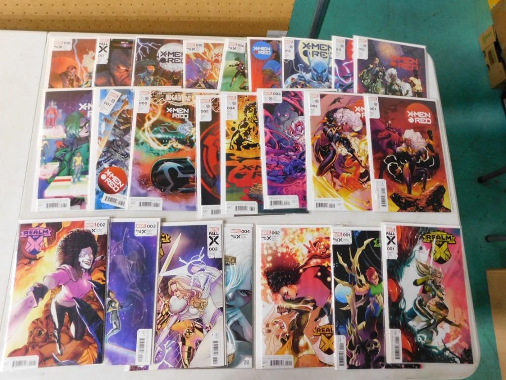 25 Comics incl Realm of X, X-Men: Red, Vol. 2 (1 of 3)