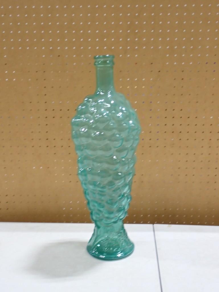 Vintage Aqua Green Grape Cluster Wine Bottle / Decanter - Made in Spain, roughly 22" Tall: Vintage Aqua Green Grape Cluster Wine Bottle / Decanter - Made in Spain, roughly 22" Tall All pictures are considered part of the description and should be examined carefully by bidders. Live Auc