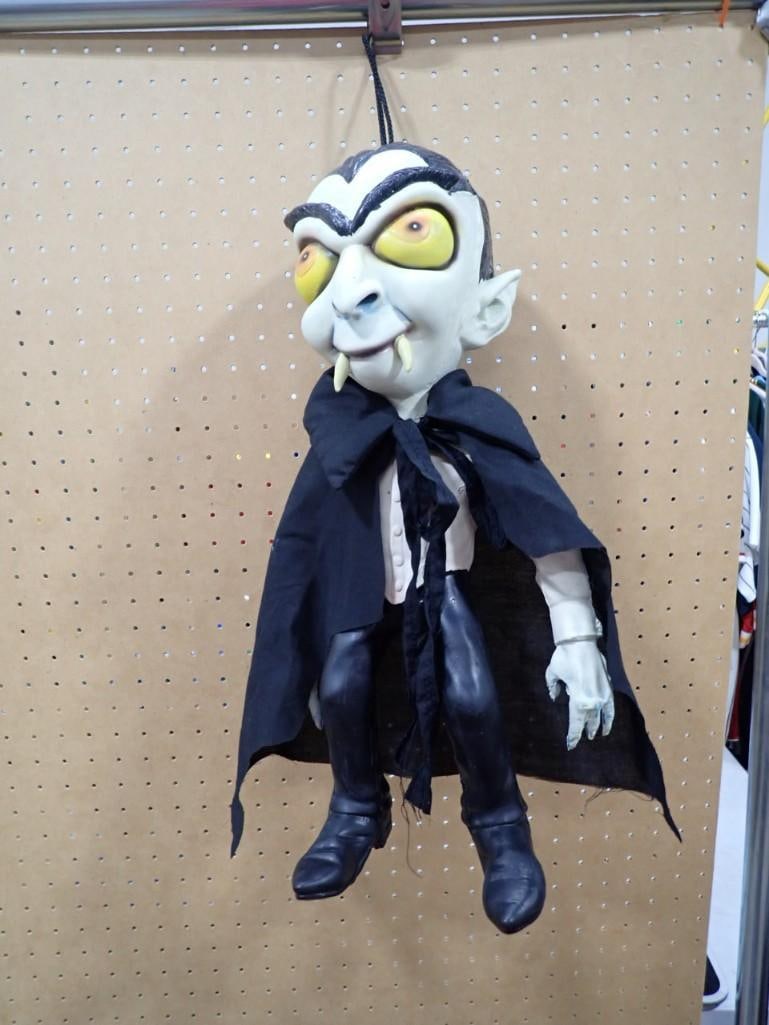 Vintage Halloween Paper Magic Group Hanging Vampire / Dracula (1 of 5)