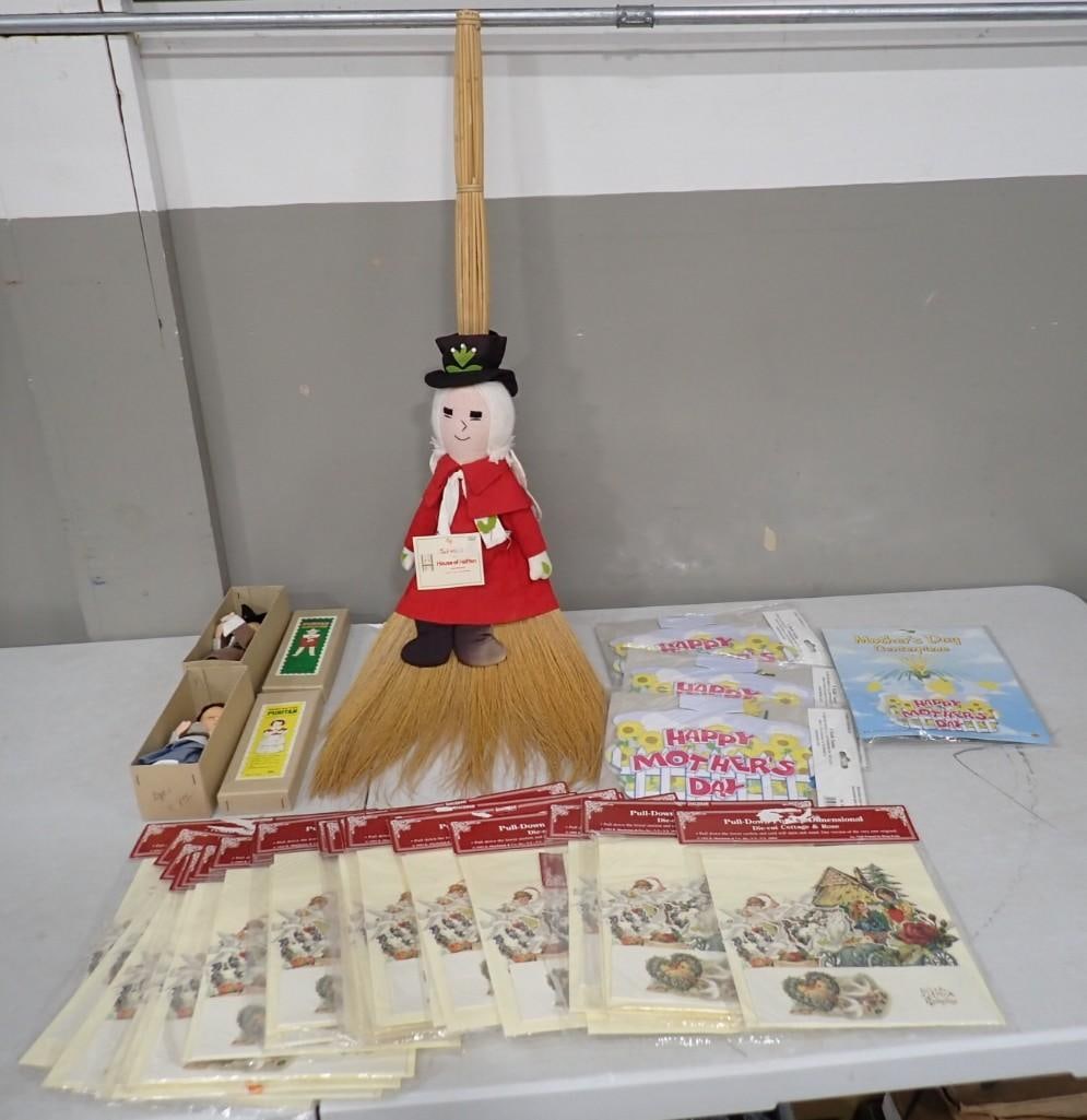 Decor Lot including Mother's Day - lots of new in package, Puritan Figures House of Hatten, etc: Decor Lot including Mother's Day - lots of new in package, Puritan Figures House of Hatten, etc All pictures are considered part of the description and should be examined carefully by bidders. Liv