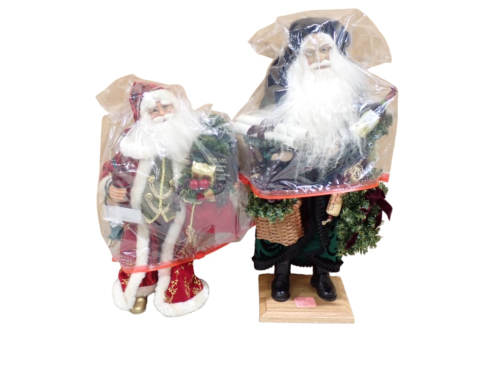 2015 Lynn Haney Collection "Holiday Vintage" Santas - one of them lights up (1 of 17)