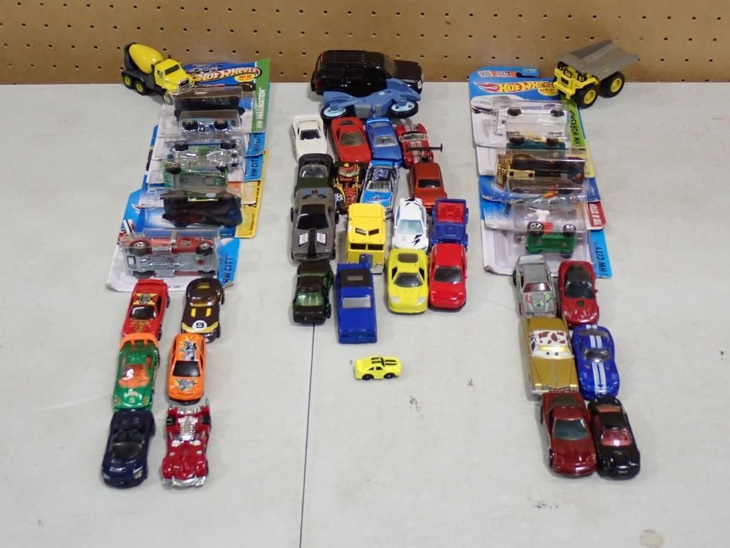 Lot of Toy Cars incl Die Cast, Hot Wheels, etc Some New in Package (1 of 7)