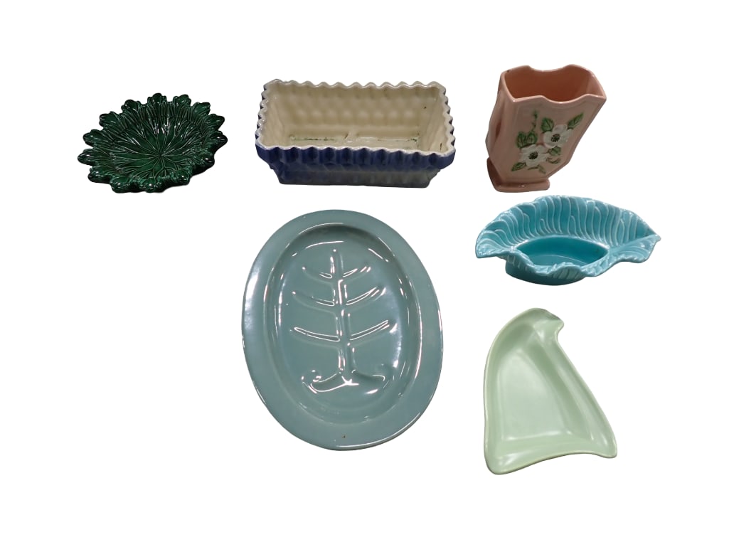 Vintage Pottery incl Miramar of Calif, Red Wing, Atlantic, Etc: Vintage Pottery incl Miramar of Calif, Red Wing, Atlantic, Etc All pictures are considered part of the description and should be examined carefully by bidders. Live Auctioneers is now offering Live