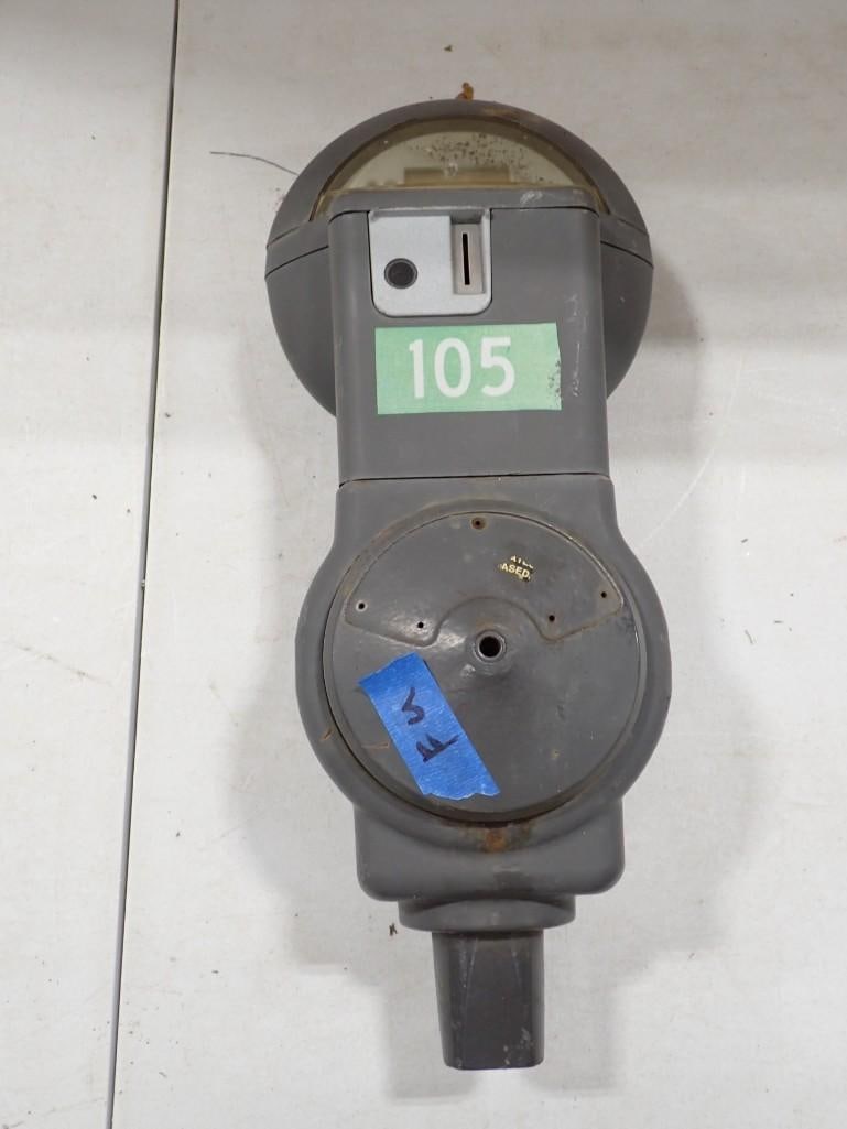 Decommissioned Parking Meter - From the Chicago Area: Decommissioned Parking Meter - From the Chicago Area All pictures are considered part of the description and should be examined carefully by bidders. Live Auctioneers is now offering Live Shipping thr