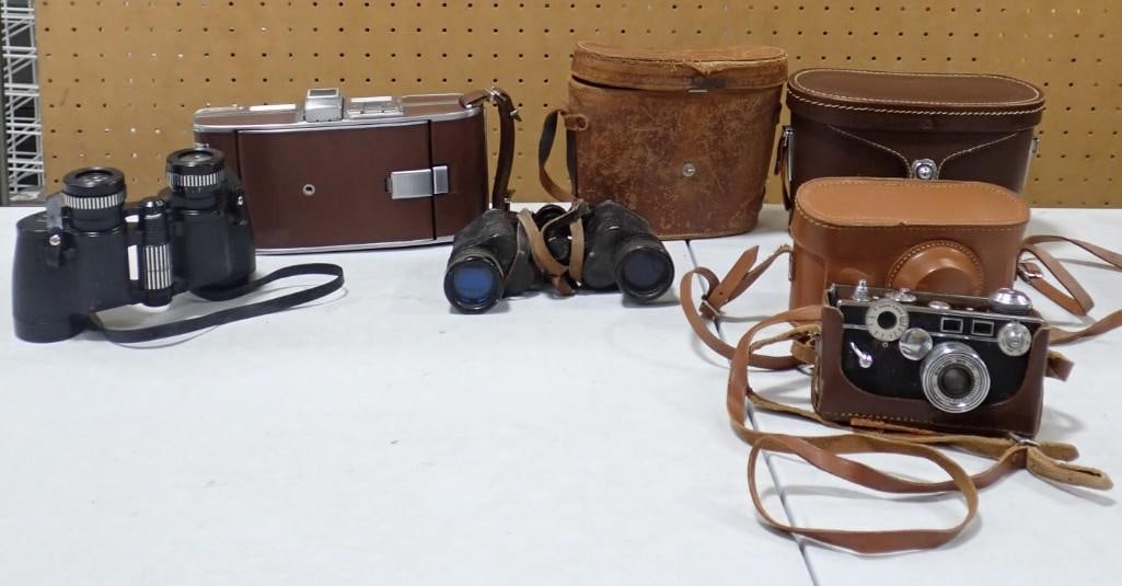 Vintage Cameras and Binoculars including Argus, Polaroid, etc.: Vintage Cameras and Binoculars including Argus, Polaroid, etc. All pictures are considered part of the description and should be examined carefully by bidders. Live Auctioneers is now offering Live Sh